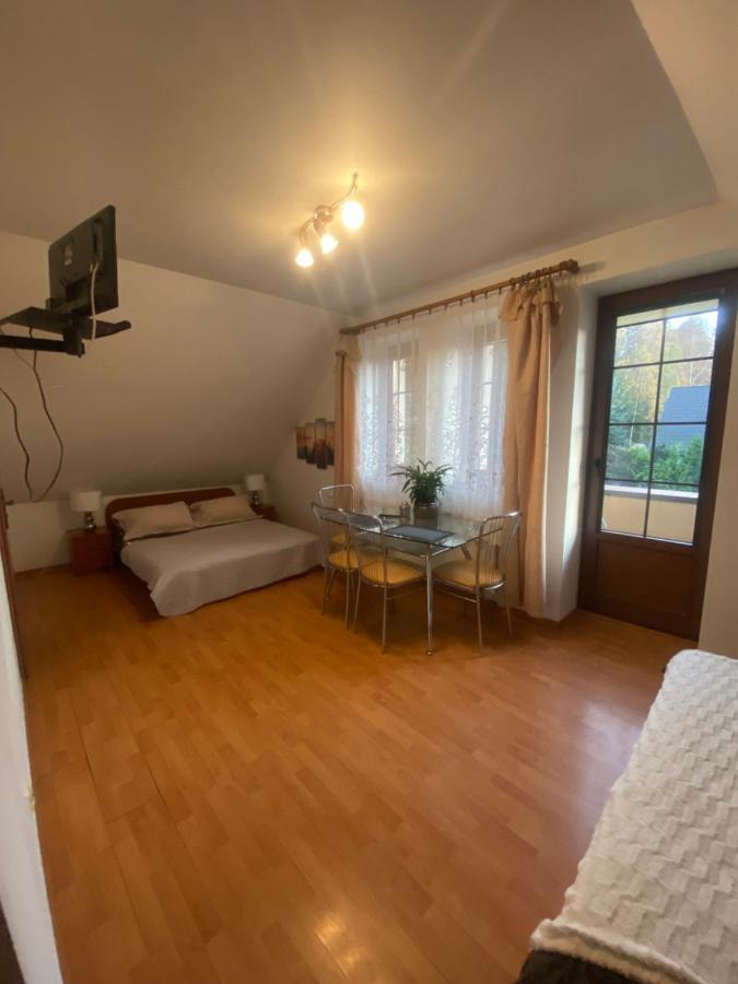 Pokoje Goscinne Emilio Kudowa-Zdrój Exteriér fotografie